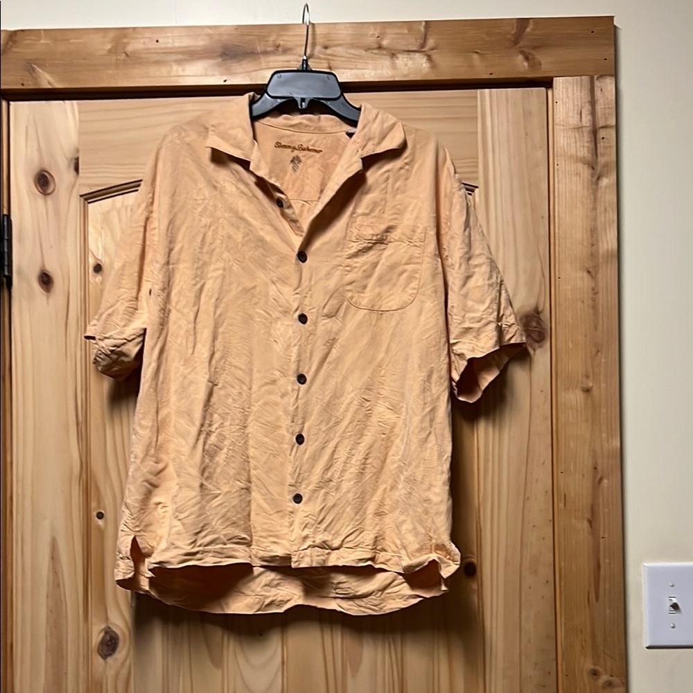 Tommy Bahama Orange Peach Casual Button Down Silk Shirt Large Textured Hawaiian
